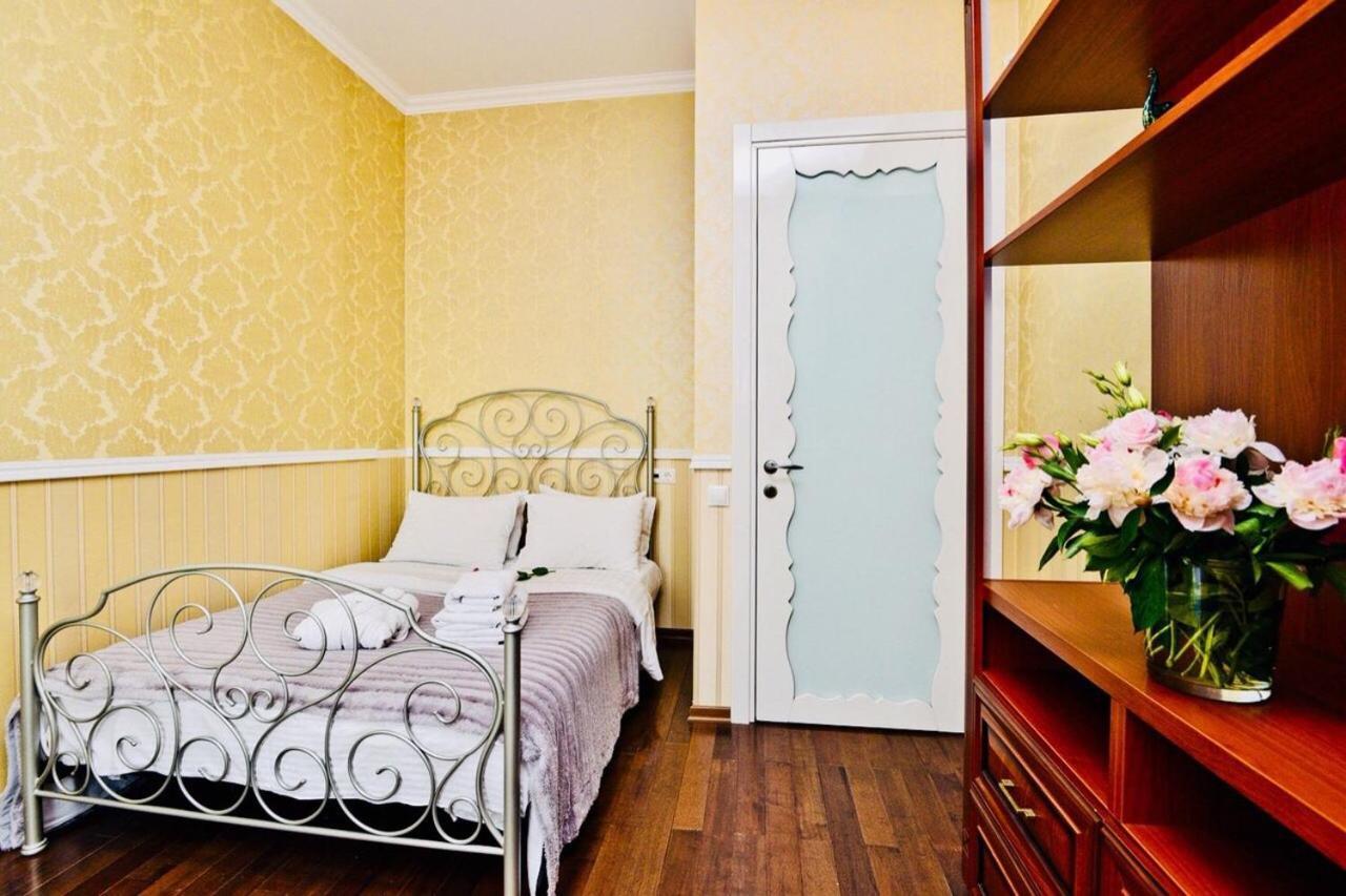 Premium Rent in Kiev Centre - Kiev Appartement Buitenkant foto