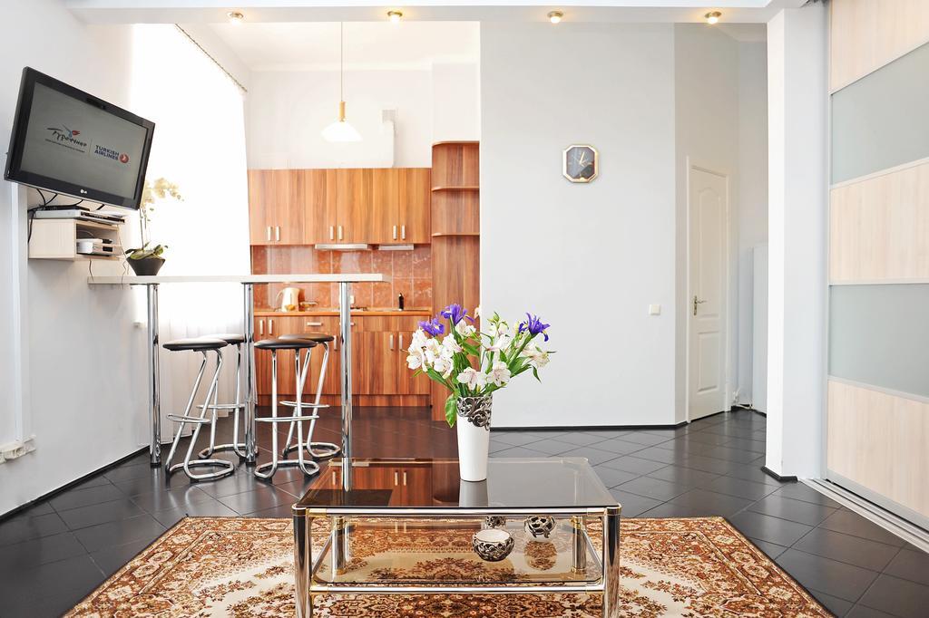 Premium Rent in Kiev Centre - Kiev Appartement Buitenkant foto